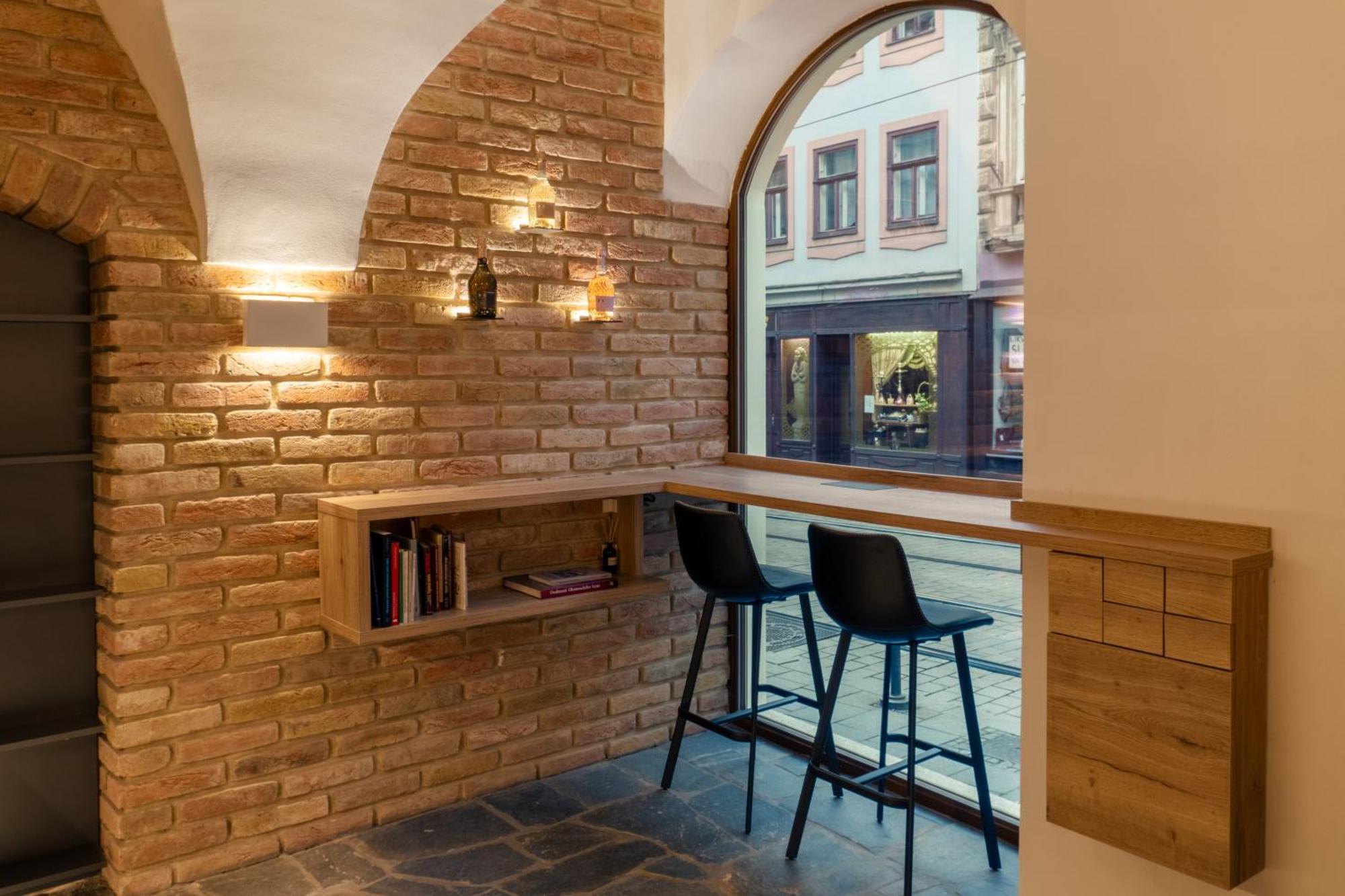 White Wolf Boutique Apartments Olomouc Exterior foto